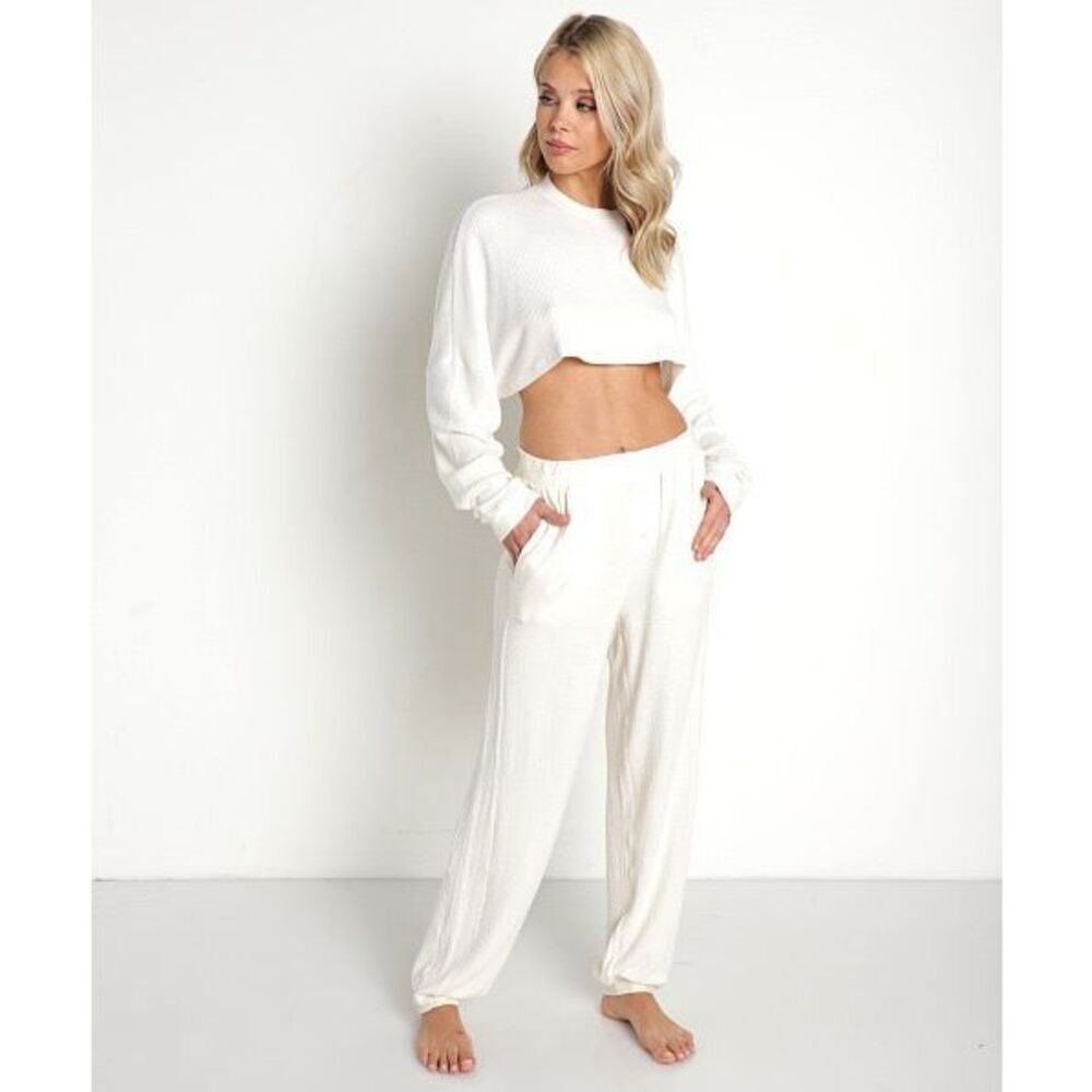 ✨Richer Poorer Bounce Knit Unwind In Bone Sz Medium Pants✨